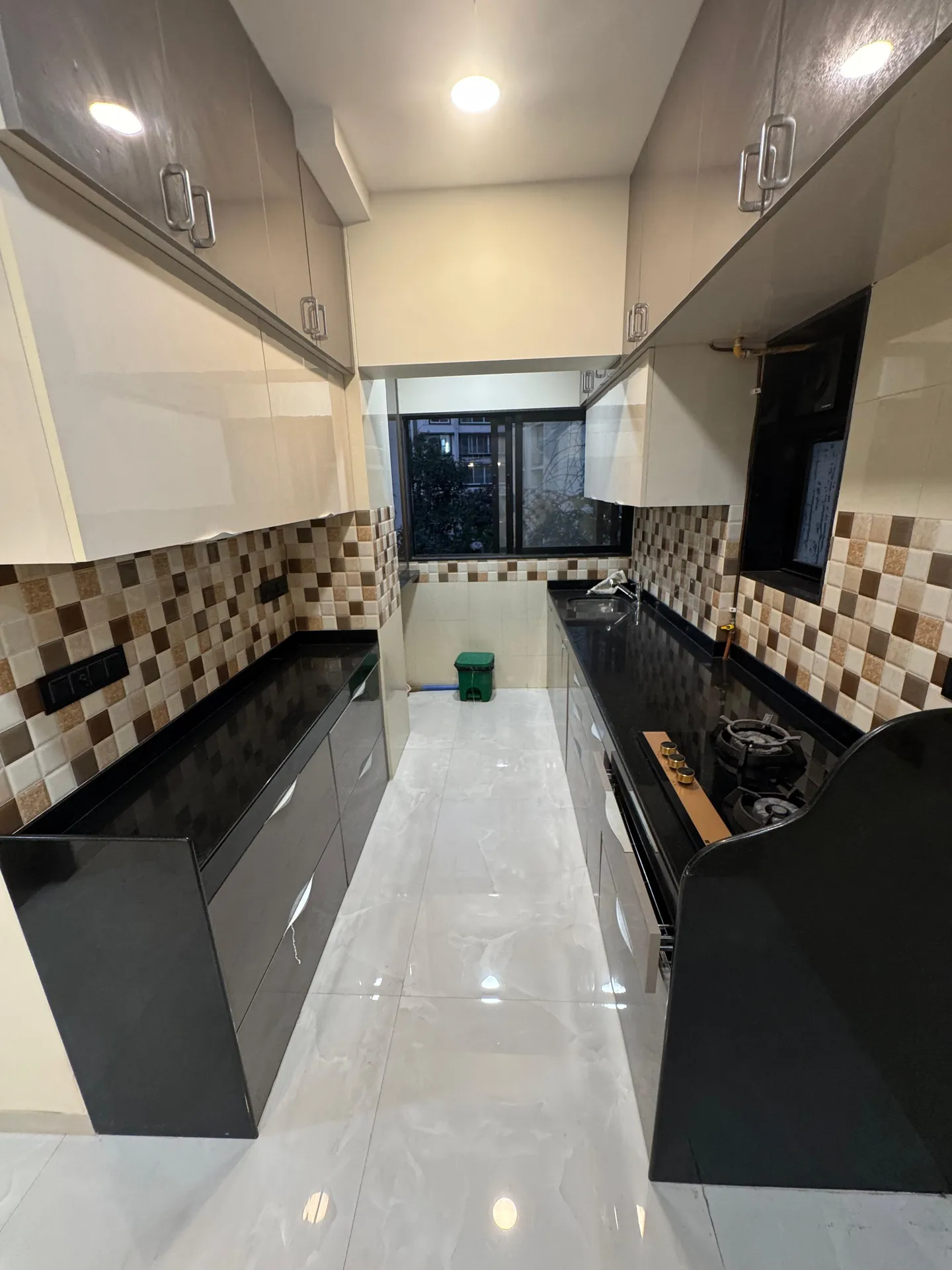 Krishna Kunj — Vile Parle East (12)
